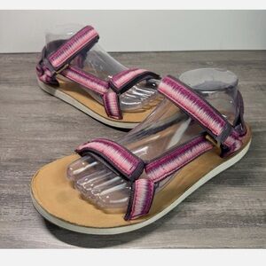 Teva Adventure Raspberry Ombré Sandals Womens size 10 EUC